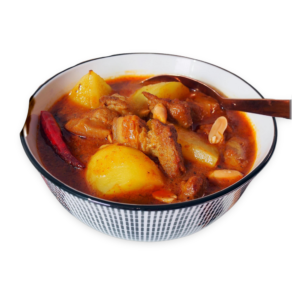 Gäng Massaman แกงมัสมั่น Massaman Curry, Kokosnussmilch, Kartoffeln, Zwiebeln, Zimtstangen, Sternanis, Erdnüsse
