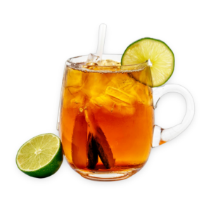 Schwarzer Eistee mit Limette